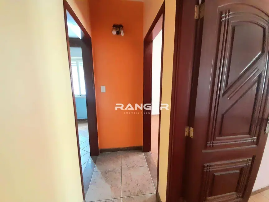 Apartamento com 3 quartos para alugar, 160m2 em José Menino, Santos - SP - imagem 8 Foto 8 de Apartamento com 3 quartos para alugar, 160m2 em José Menino, Santos - SP