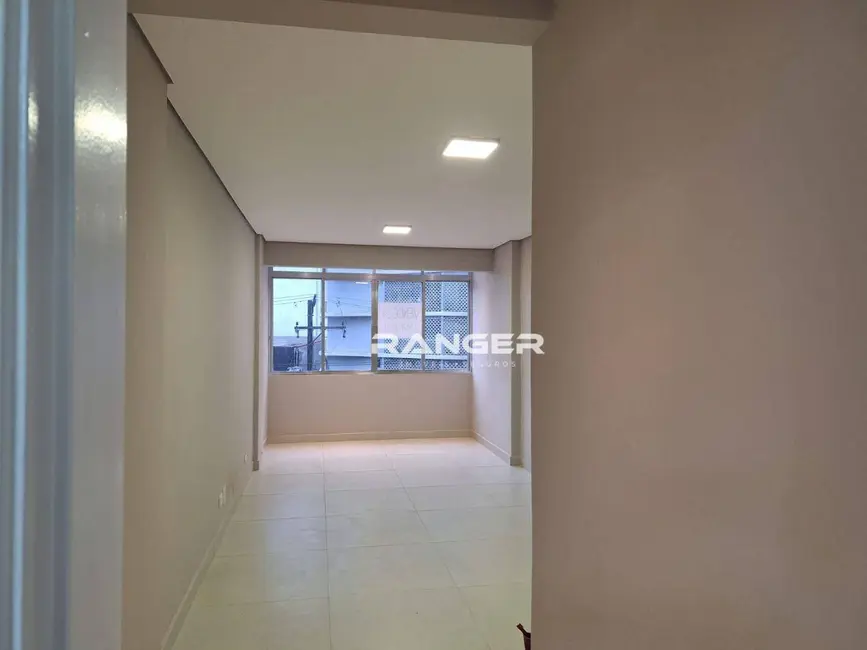 Foto 2 de Apartamento com 2 quartos à venda, 99m2 em Gonzaga, Santos - SP