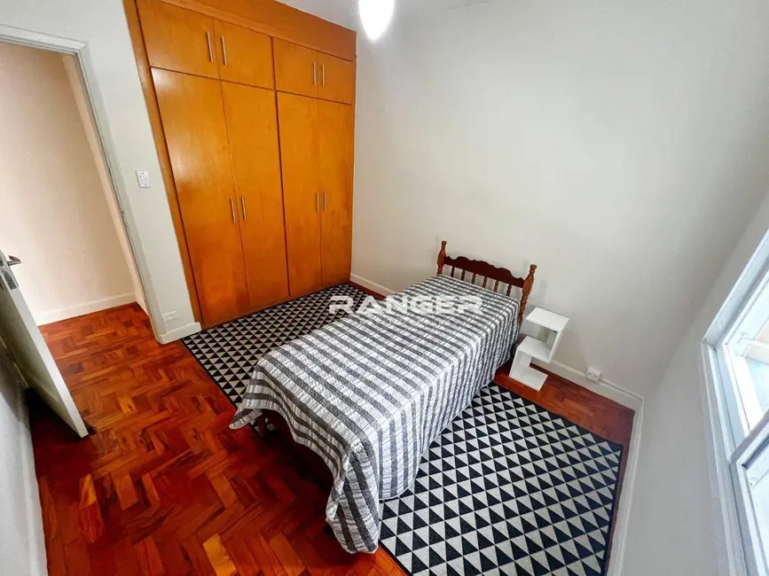 Apartamento com 3 quartos à venda, 100m2 em Gonzaga, Santos - SP - imagem 6 Foto 6 de Apartamento com 3 quartos à venda, 100m2 em Gonzaga, Santos - SP