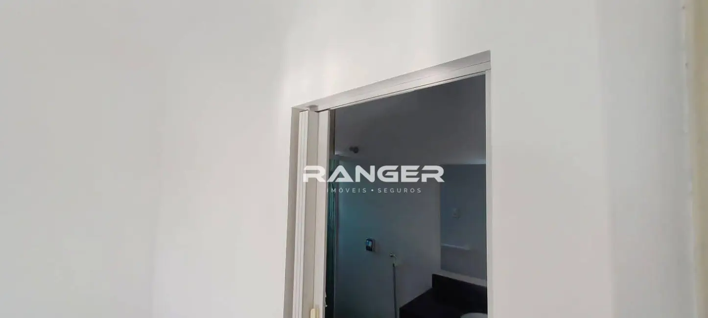 Casa de Condomínio com 3 quartos à venda, 127m2 em Chico de Paula, Santos - SP - imagem 9 Foto 9 de Casa de Condomínio com 3 quartos à venda, 127m2 em Chico de Paula, Santos - SP