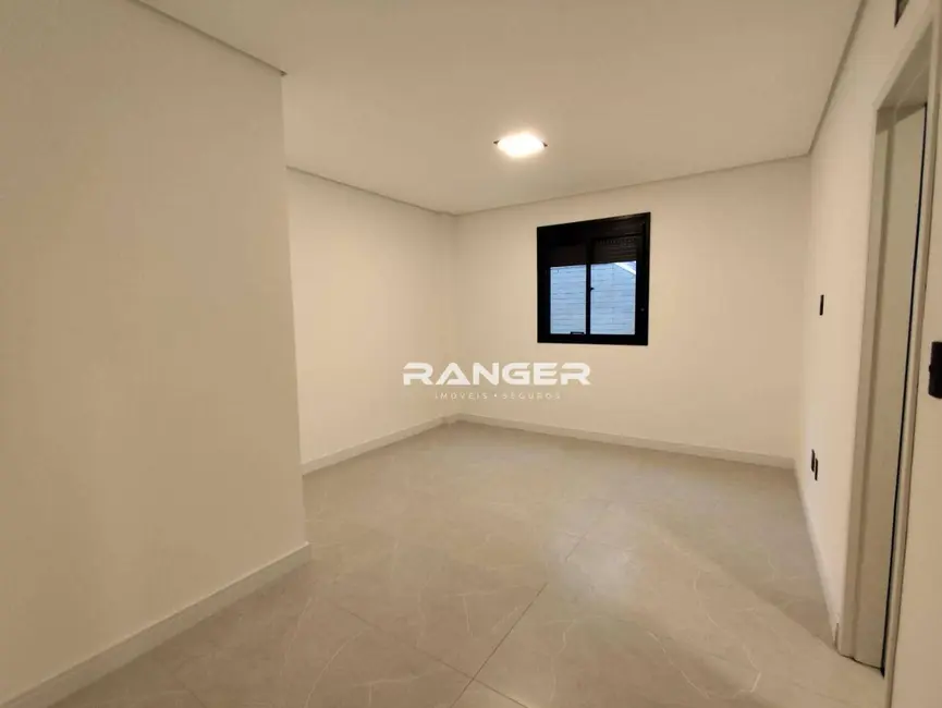 Casa com 3 quartos à venda, 281m2 em Embaré, Santos - SP - imagem 7 Foto 7 de Casa com 3 quartos à venda, 281m2 em Embaré, Santos - SP