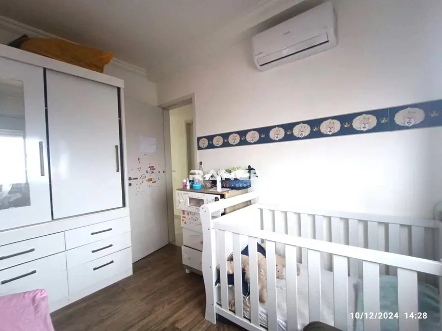 Foto 3 de Apartamento com 3 quartos para alugar, 87m2 em Macuco, Santos - SP