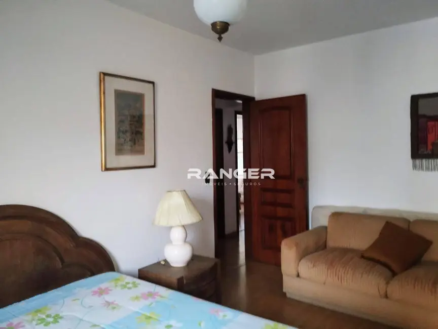 Apartamento com 2 quartos para alugar, 225m2 em Boqueirão, Santos - SP - imagem 7 Foto 7 de Apartamento com 2 quartos para alugar, 225m2 em Boqueirão, Santos - SP