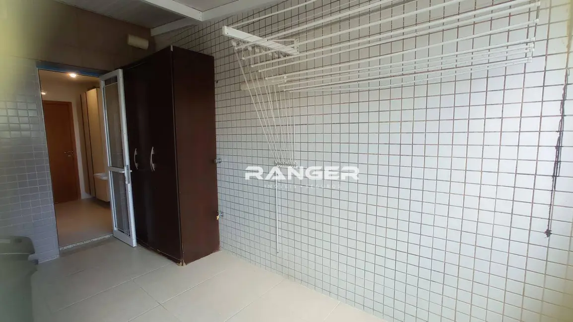 Foto 5 de Apartamento com 2 quartos à venda, 147m2 em Gonzaga, Santos - SP