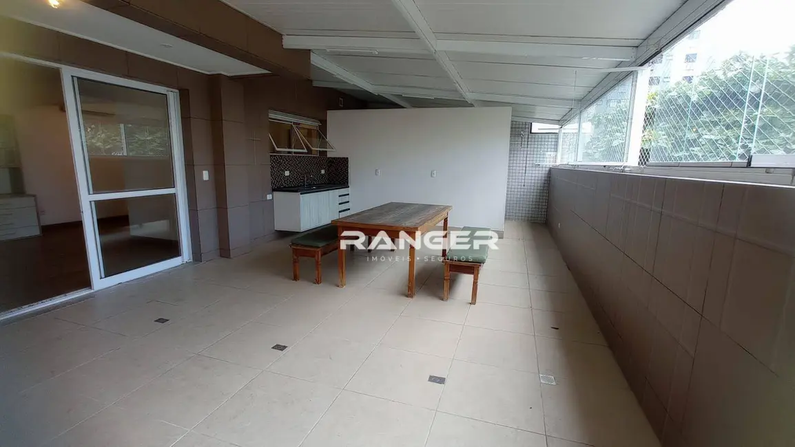 Foto 8 de Apartamento com 2 quartos à venda, 147m2 em Gonzaga, Santos - SP