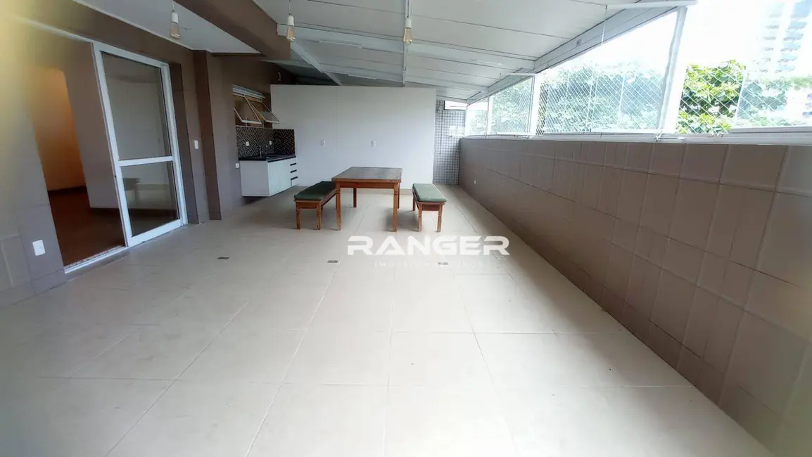 Foto 9 de Apartamento com 2 quartos à venda, 147m2 em Gonzaga, Santos - SP