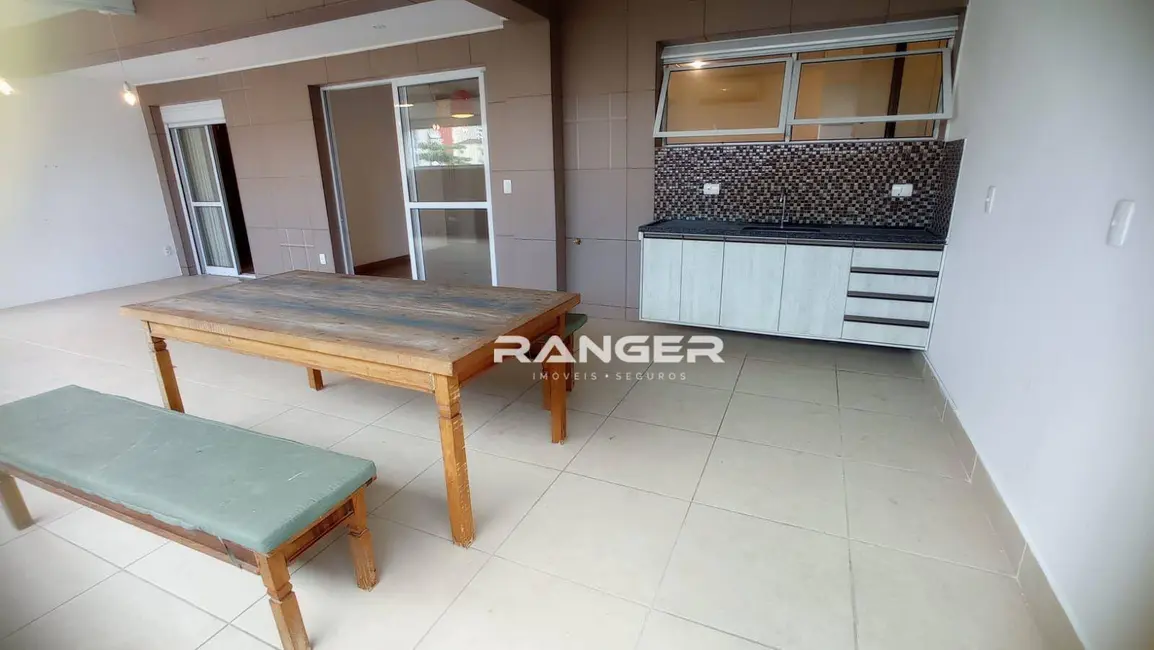 Foto 6 de Apartamento com 2 quartos à venda, 147m2 em Gonzaga, Santos - SP