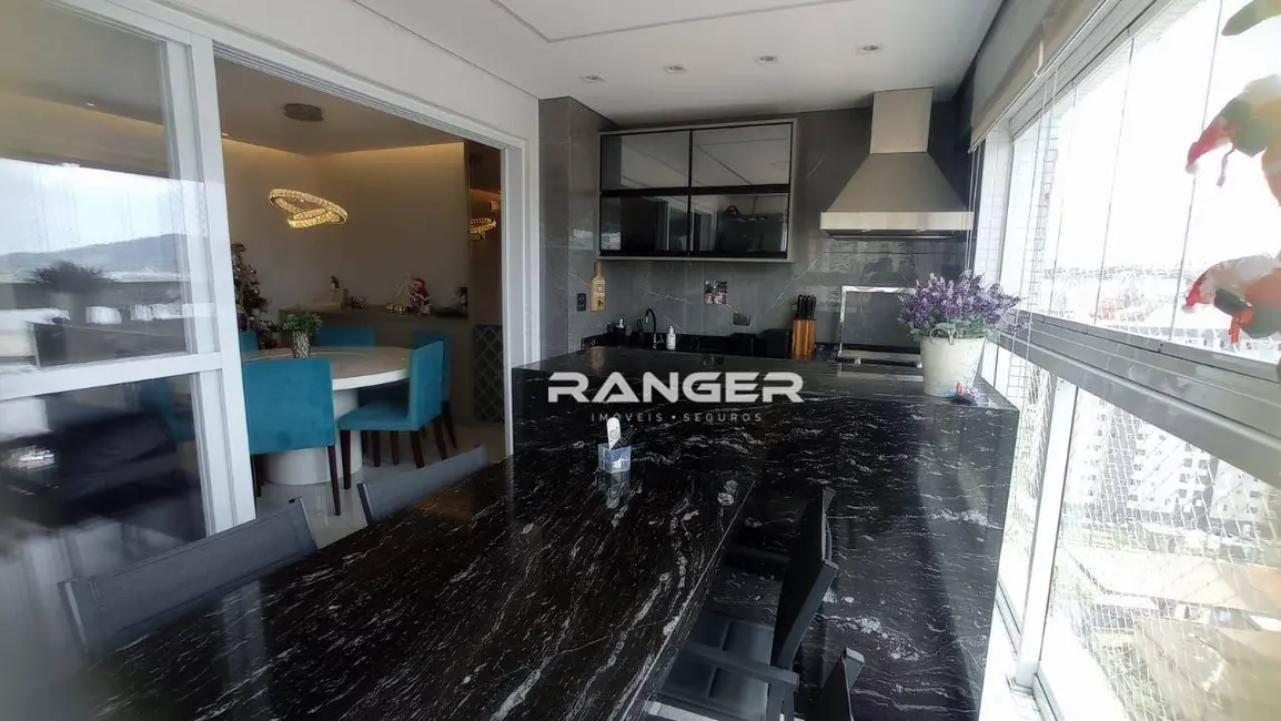 Foto 1 de Apartamento com 3 quartos para alugar, 111m2 em Ponta da Praia, Santos - SP