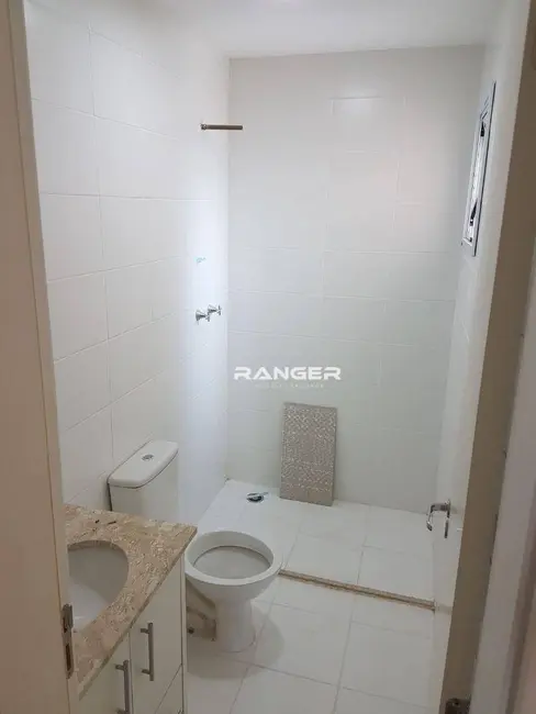 Foto 9 de Apartamento com 2 quartos para alugar, 63m2 em Marapé, Santos - SP