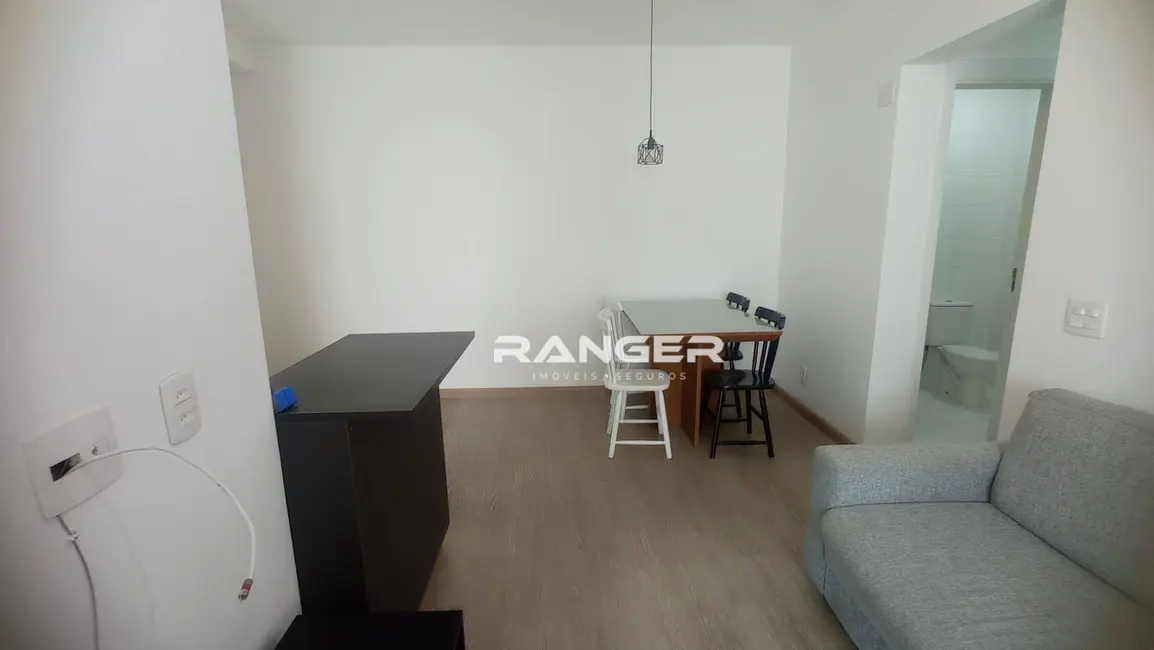 Apartamento com 2 quartos para alugar, 63m2 em Marapé, Santos - SP - imagem 3 Foto 3 de Apartamento com 2 quartos para alugar, 63m2 em Marapé, Santos - SP