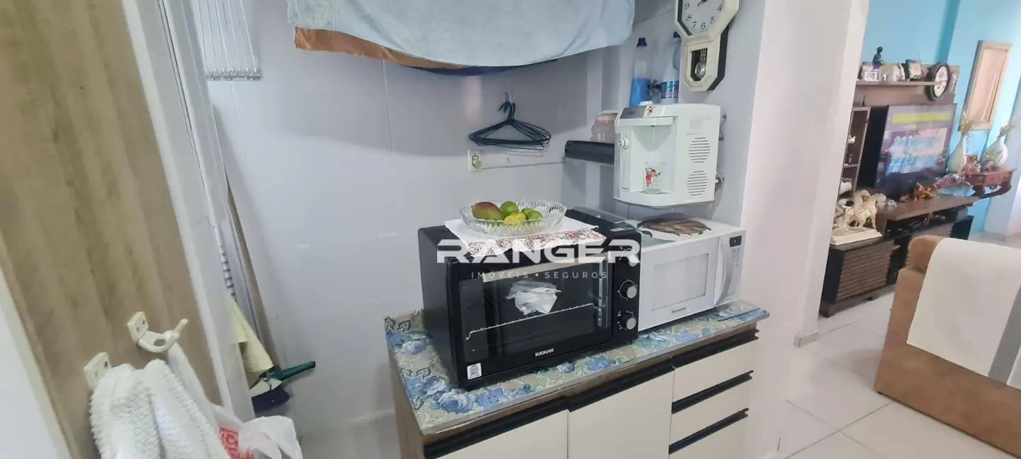 Apartamento com 2 quartos à venda, 80m2 em Marapé, Santos - SP - imagem 9 Foto 9 de Apartamento com 2 quartos à venda, 80m2 em Marapé, Santos - SP