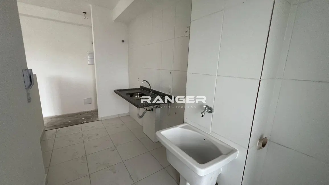 Foto 6 de Apartamento com 2 quartos à venda, 61m2 em Santos - SP