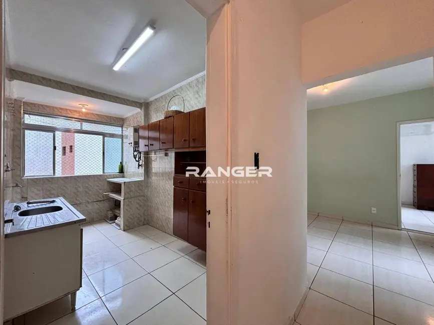 Foto 2 de Apartamento com 2 quartos à venda, 60m2 em José Menino, Santos - SP