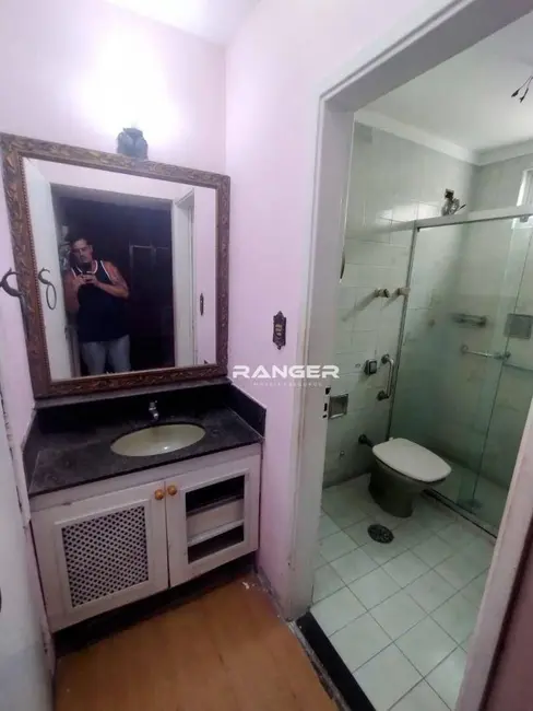 Apartamento com 4 quartos à venda, 133m2 em Embaré, Santos - SP - imagem 8 Foto 8 de Apartamento com 4 quartos à venda, 133m2 em Embaré, Santos - SP