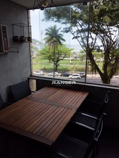 Apartamento com 4 quartos à venda, 133m2 em Embaré, Santos - SP - imagem 4 Foto 4 de Apartamento com 4 quartos à venda, 133m2 em Embaré, Santos - SP