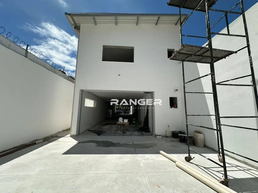 Armazém / Galpão à venda, 282m2 em Ponta da Praia, Santos - SP - imagem 5 Foto 5 de Armazém / Galpão à venda, 282m2 em Ponta da Praia, Santos - SP