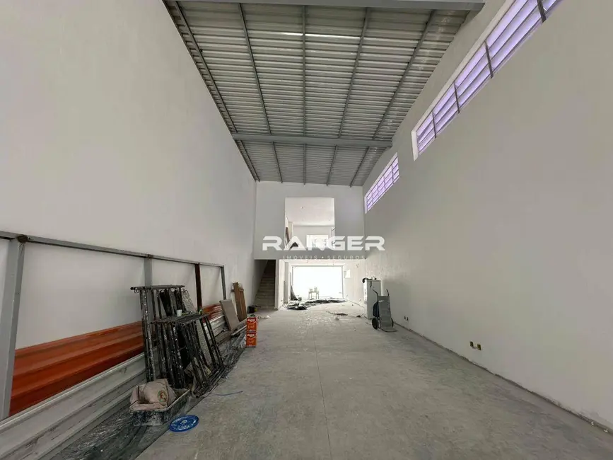 Armazém / Galpão à venda, 282m2 em Ponta da Praia, Santos - SP - imagem 9 Foto 9 de Armazém / Galpão à venda, 282m2 em Ponta da Praia, Santos - SP