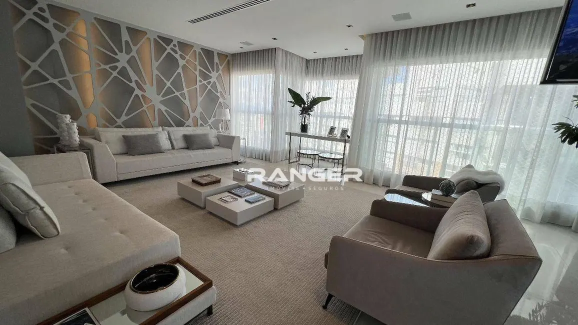 Foto 9 de Cobertura com 3 quartos à venda, 385m2 em Gonzaga, Santos - SP