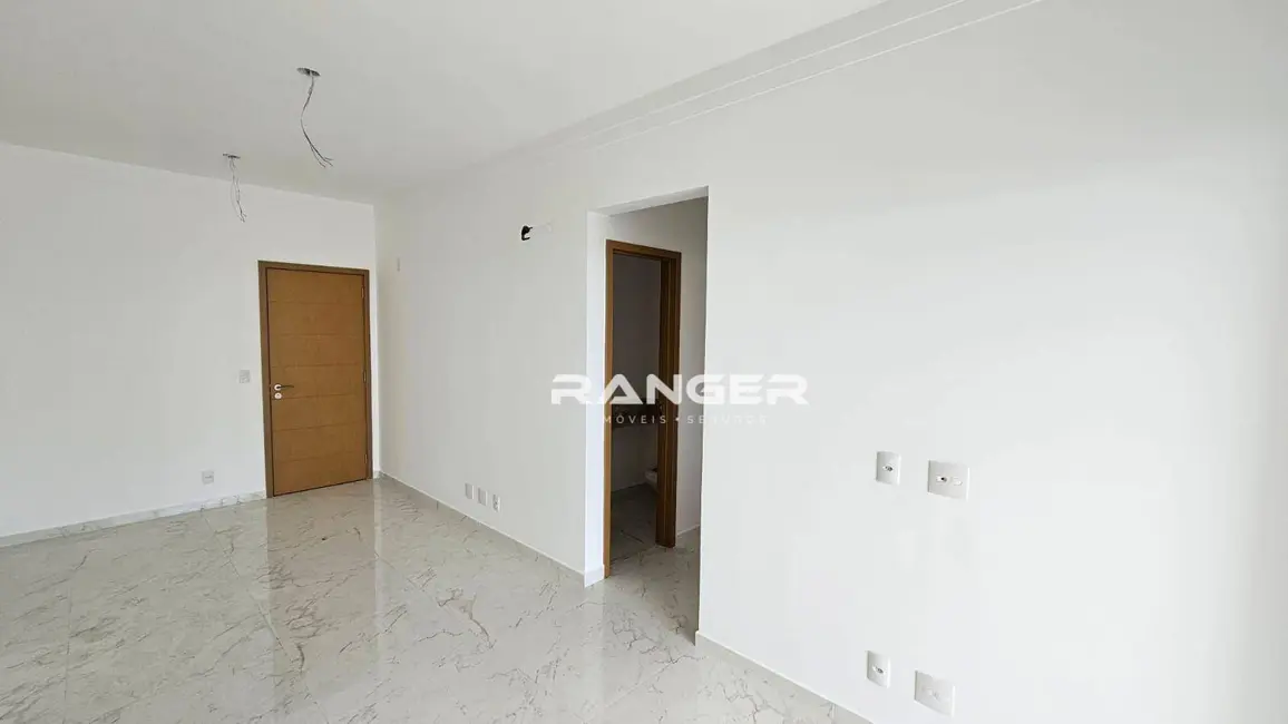 Foto 9 de Apartamento com 2 quartos à venda, 87m2 em Gonzaga, Santos - SP