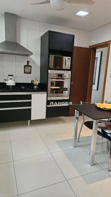 Foto 7 de Apartamento com 2 quartos à venda, 217m2 em José Menino, Santos - SP