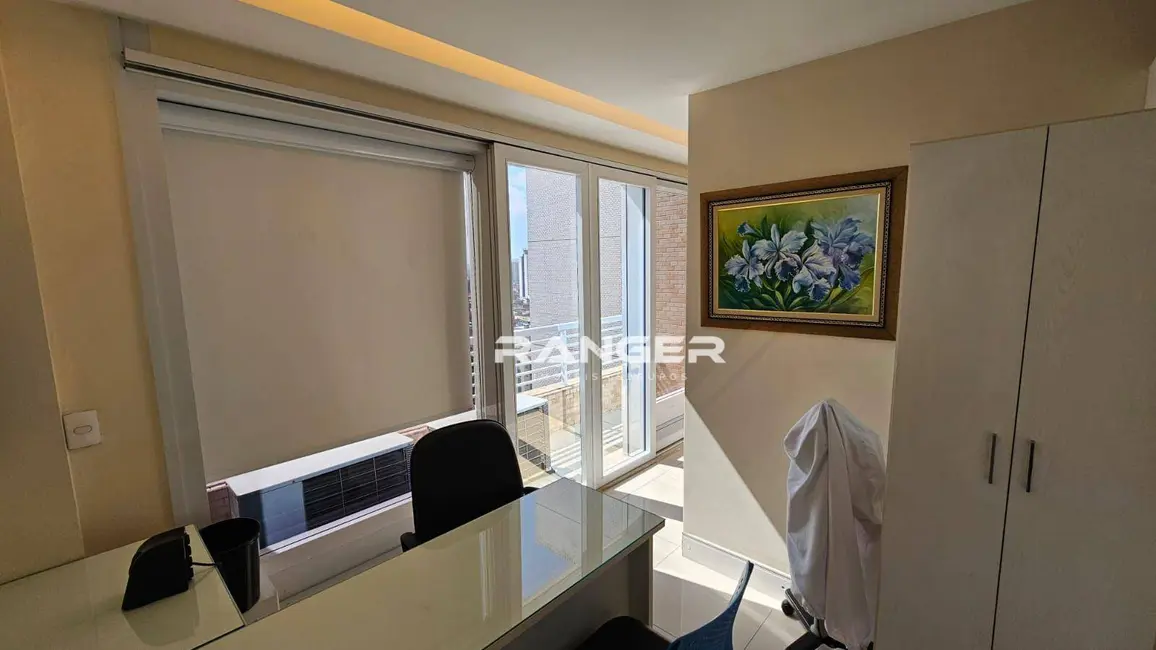 Foto 9 de Sala Comercial à venda, 132m2 em Santos - SP