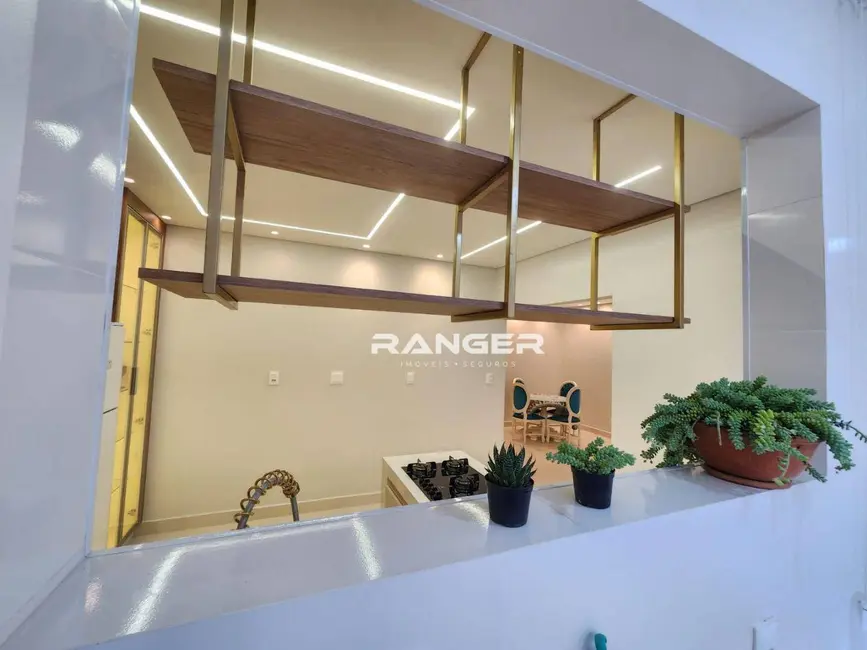 Foto 7 de Apartamento com 2 quartos à venda, 83m2 em Ponta da Praia, Santos - SP