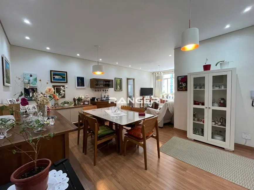 Foto 9 de Apartamento com 3 quartos à venda, 162m2 em Gonzaga, Santos - SP