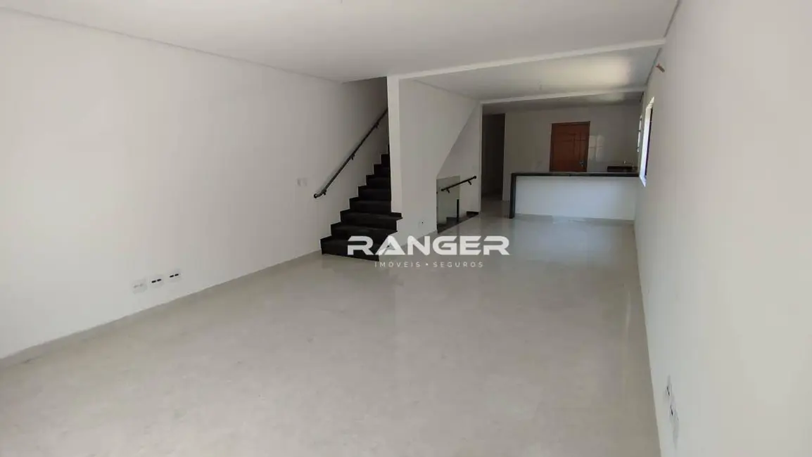 Casa de Condomínio com 3 quartos à venda, 245m2 em Embaré, Santos - SP - imagem 3 Foto 3 de Casa de Condomínio com 3 quartos à venda, 245m2 em Embaré, Santos - SP