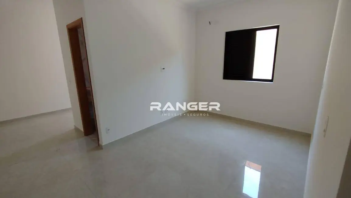 Casa de Condomínio com 3 quartos à venda, 245m2 em Embaré, Santos - SP - imagem 9 Foto 9 de Casa de Condomínio com 3 quartos à venda, 245m2 em Embaré, Santos - SP