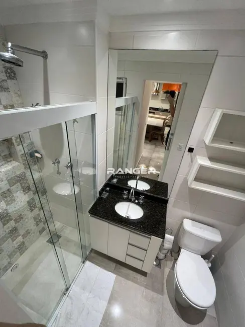 Apartamento com 1 quarto para alugar, 54m2 em Boqueirão, Santos - SP - imagem 7 Foto 7 de Apartamento com 1 quarto para alugar, 54m2 em Boqueirão, Santos - SP