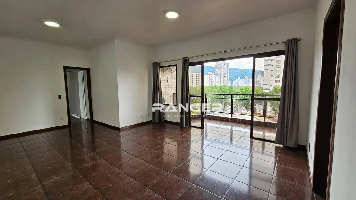 Foto 1 de Apartamento com 3 quartos à venda, 142m2 em Marapé, Santos - SP