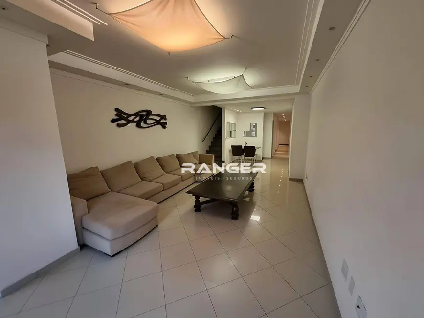 Casa com 4 quartos à venda, 369m2 em Aparecida, Santos - SP - imagem 4 Foto 4 de Casa com 4 quartos à venda, 369m2 em Aparecida, Santos - SP