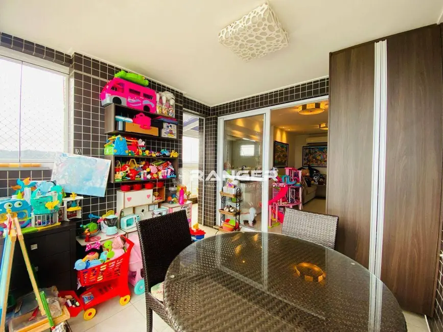 Apartamento com 2 quartos à venda e para alugar, 251m2 em José Menino, Santos - SP - imagem 8 Foto 8 de Apartamento com 2 quartos à venda e para alugar, 251m2 em José Menino, Santos - SP