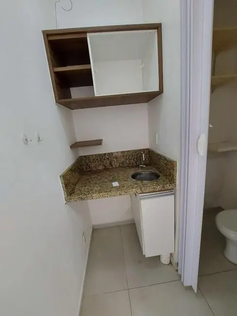 Sala Comercial para alugar, 42m2 em Centro, Santos - SP - imagem 5 Foto 5 de Sala Comercial para alugar, 42m2 em Centro, Santos - SP