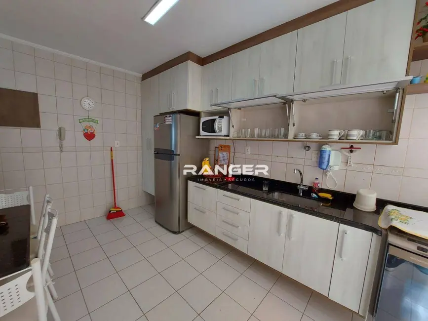 Apartamento com 3 quartos à venda, 185m2 em Boqueirão, Santos - SP - imagem 8 Foto 8 de Apartamento com 3 quartos à venda, 185m2 em Boqueirão, Santos - SP