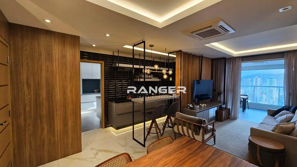 Foto 6 de Apartamento com 3 quartos à venda, 122m2 em Gonzaga, Santos - SP