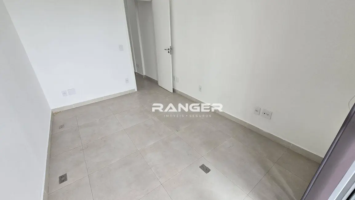 Sala Comercial para alugar, 42m2 em Santos - SP - imagem 8 Foto 8 de Sala Comercial para alugar, 42m2 em Santos - SP