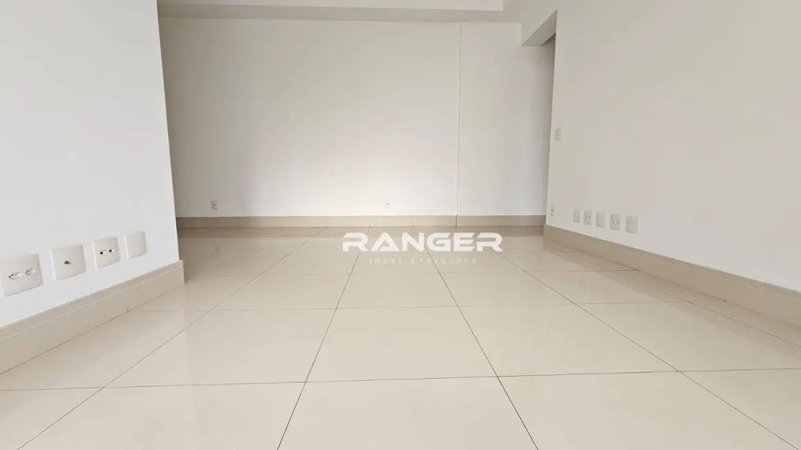 Foto 9 de Apartamento com 3 quartos à venda, 130m2 em Gonzaga, Santos - SP