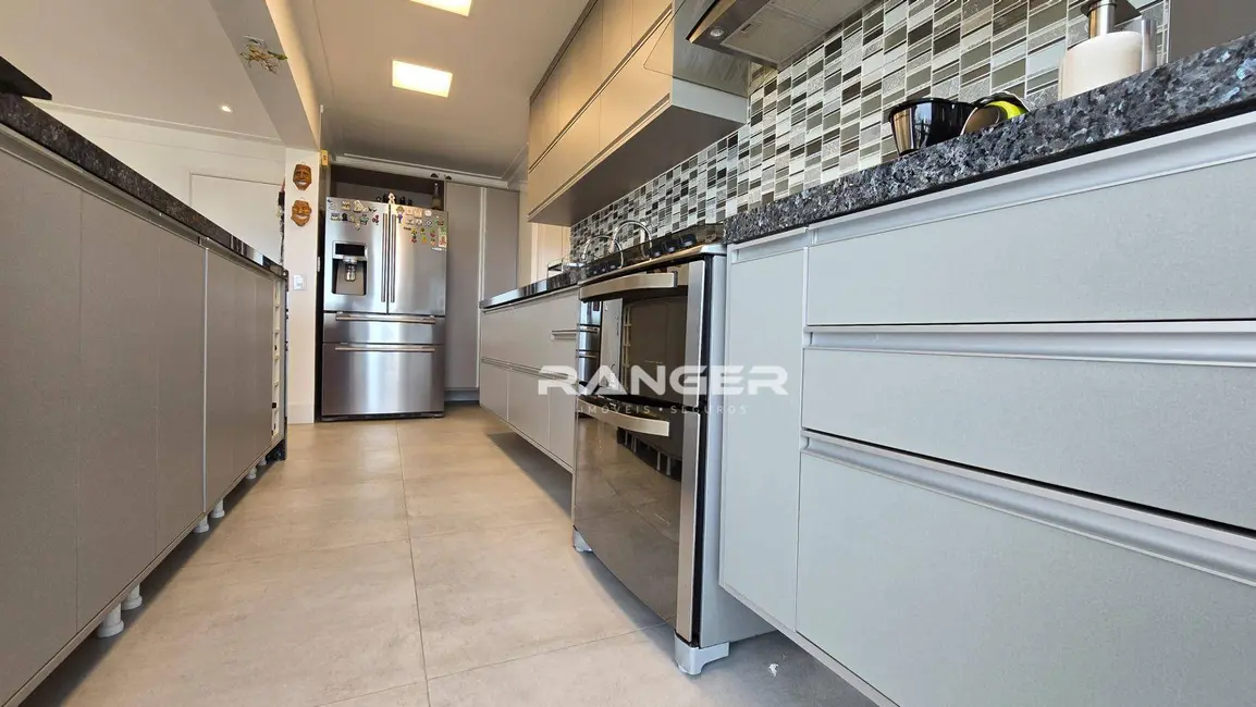 Foto 8 de Apartamento com 2 quartos à venda, 79m2 em Marapé, Santos - SP