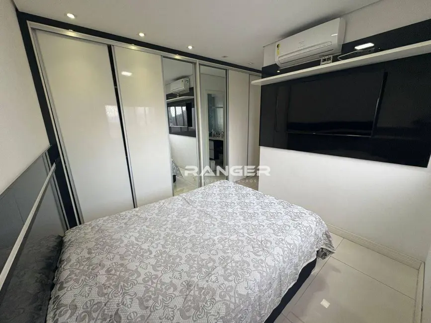 Foto 7 de Apartamento com 2 quartos à venda, 79m2 em Marapé, Santos - SP