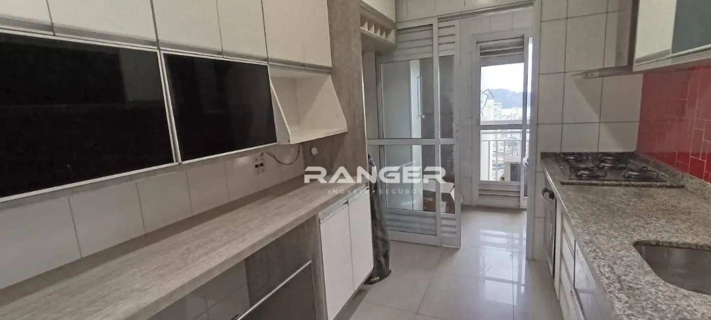 Apartamento com 3 quartos à venda, 189m2 em Ponta da Praia, Santos - SP - imagem 8 Foto 8 de Apartamento com 3 quartos à venda, 189m2 em Ponta da Praia, Santos - SP
