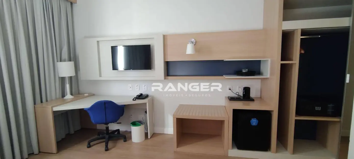 Foto 3 de Apartamento com 1 quarto à venda, 25m2 em Gonzaga, Santos - SP