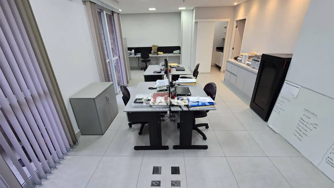 Sala Comercial para alugar, 84m2 em Santos - SP - imagem 5 Foto 5 de Sala Comercial para alugar, 84m2 em Santos - SP