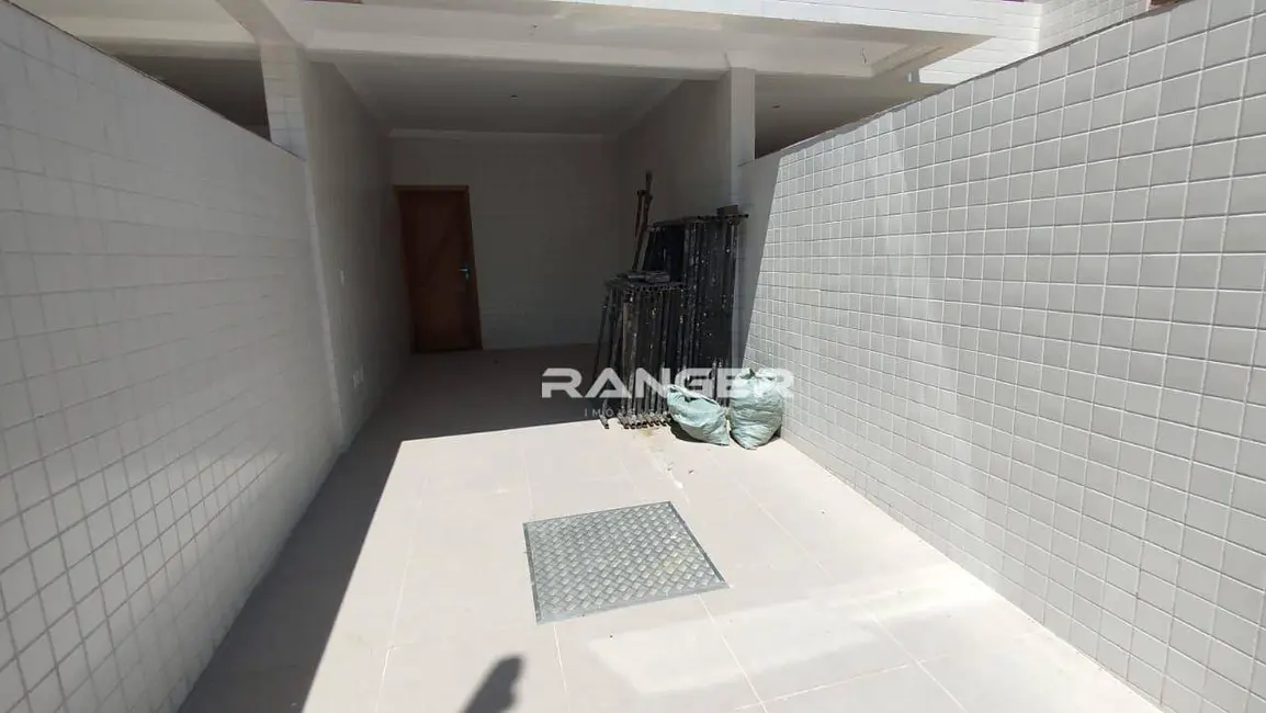 Casa de Condomínio com 3 quartos à venda, 220m2 em Embaré, Santos - SP - imagem 4 Foto 4 de Casa de Condomínio com 3 quartos à venda, 220m2 em Embaré, Santos - SP