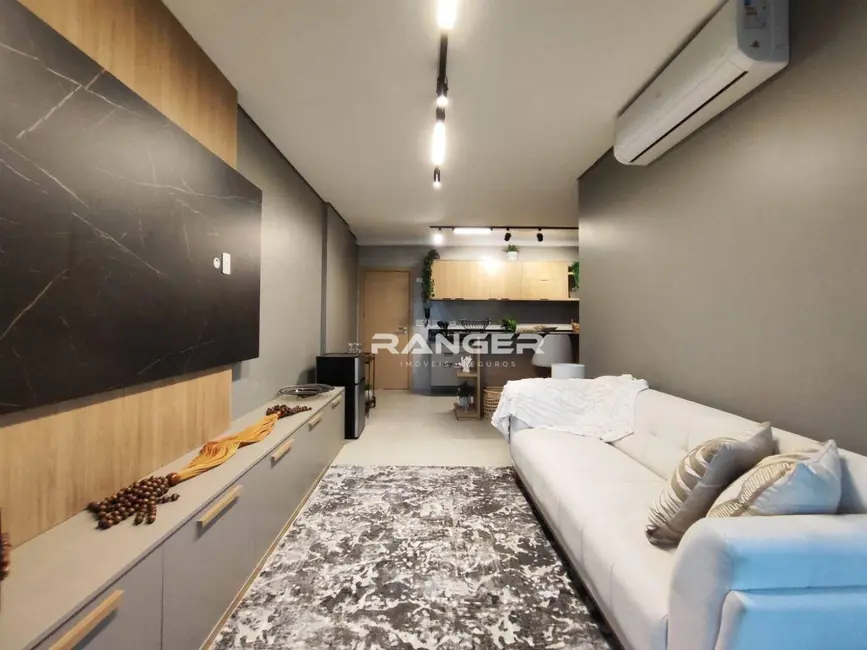Foto 2 de Apartamento com 2 quartos à venda, 75m2 em José Menino, Santos - SP