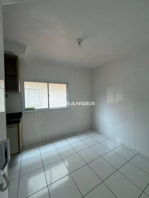 Foto 8 de Casa com 2 quartos à venda, 57m2 em Santos - SP