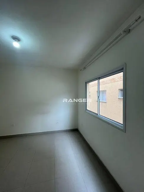 Foto 5 de Casa com 2 quartos à venda, 57m2 em Santos - SP