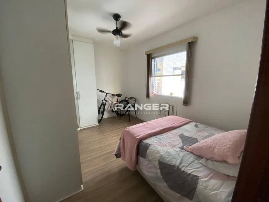 Foto 9 de Apartamento com 2 quartos à venda, 67m2 em Marapé, Santos - SP