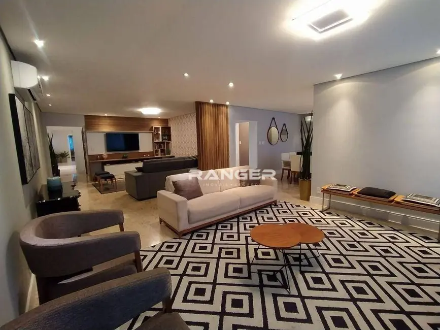 Apartamento com 4 quartos à venda, 233m2 em Boqueirão, Santos - SP - imagem 4 Foto 4 de Apartamento com 4 quartos à venda, 233m2 em Boqueirão, Santos - SP