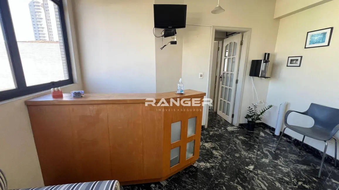 Foto 4 de Sala Comercial para alugar, 49m2 em Santos - SP